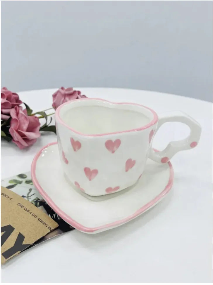 Charming Ceramic Mugs for Girls – Cute and Stylish Design