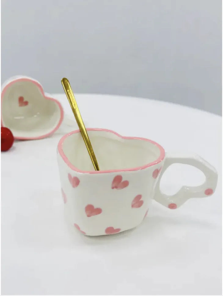 Charming Ceramic Mugs for Girls – Cute and Stylish Design