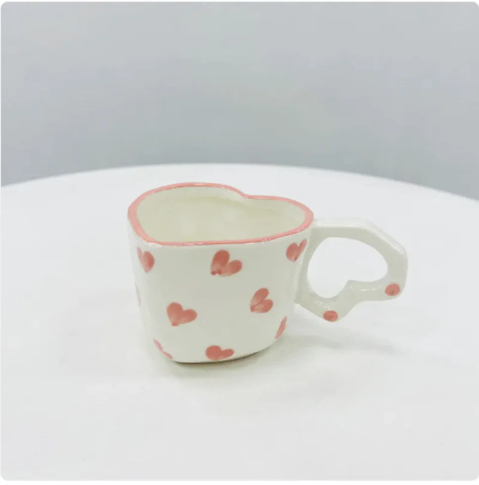 Charming Ceramic Mugs for Girls – Cute and Stylish Design